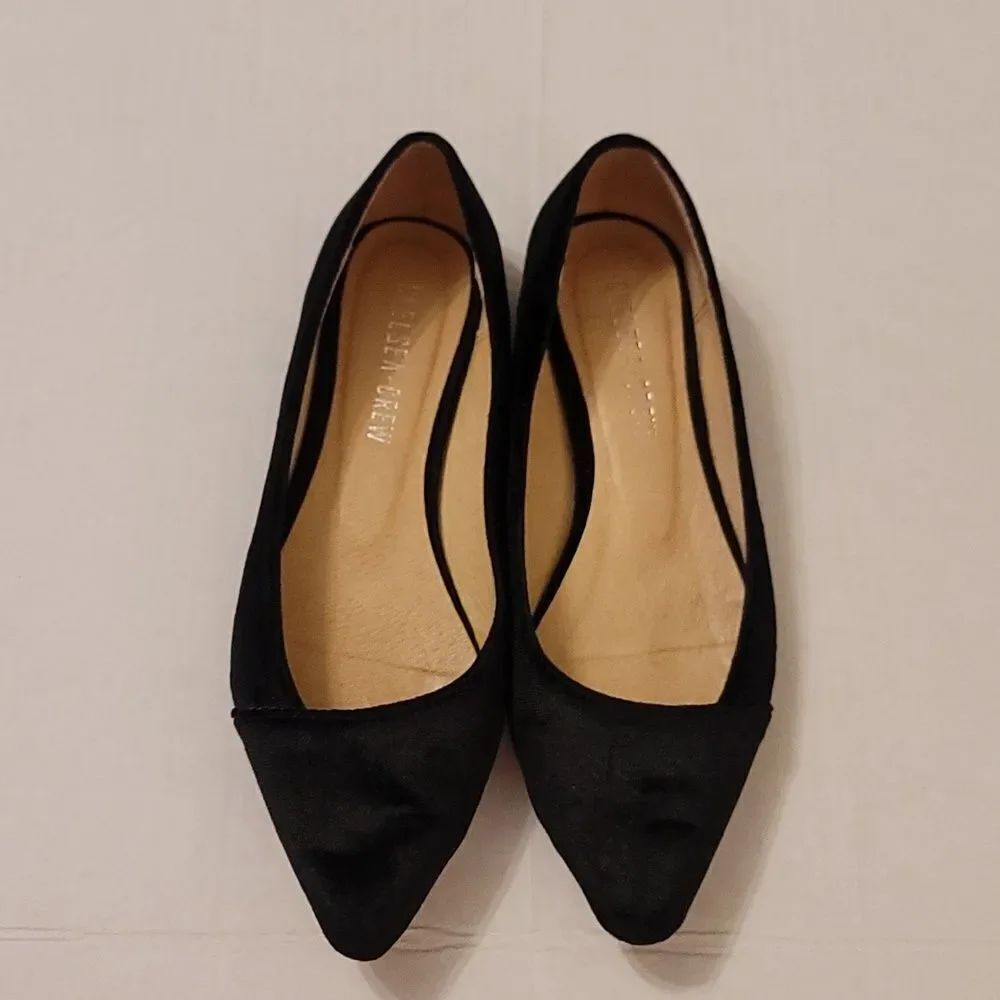 CHELSEA CREW POINTED TOE SLIP-ON WOMEN"S SUEDE FLAT